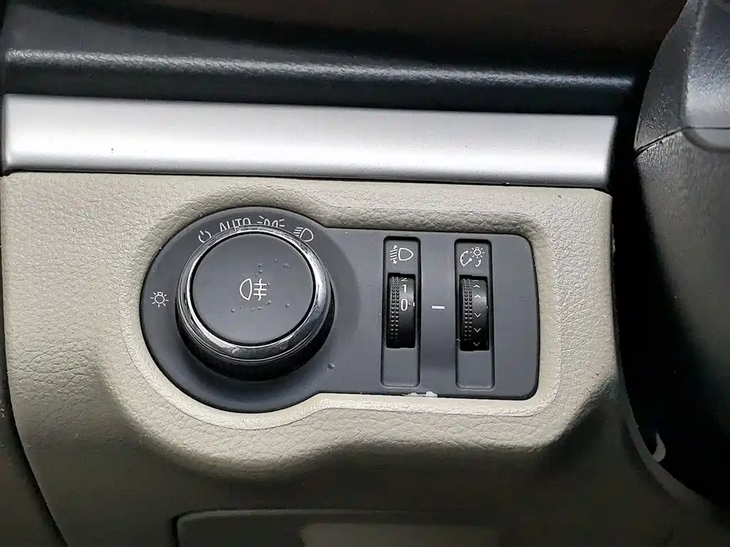 Buick GL8 2018 28T Luxury Model China VI фото 21