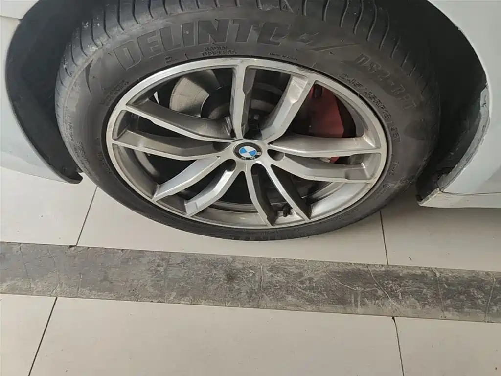 BMW 5 Series 2020 525Li M Sport Package фото 23