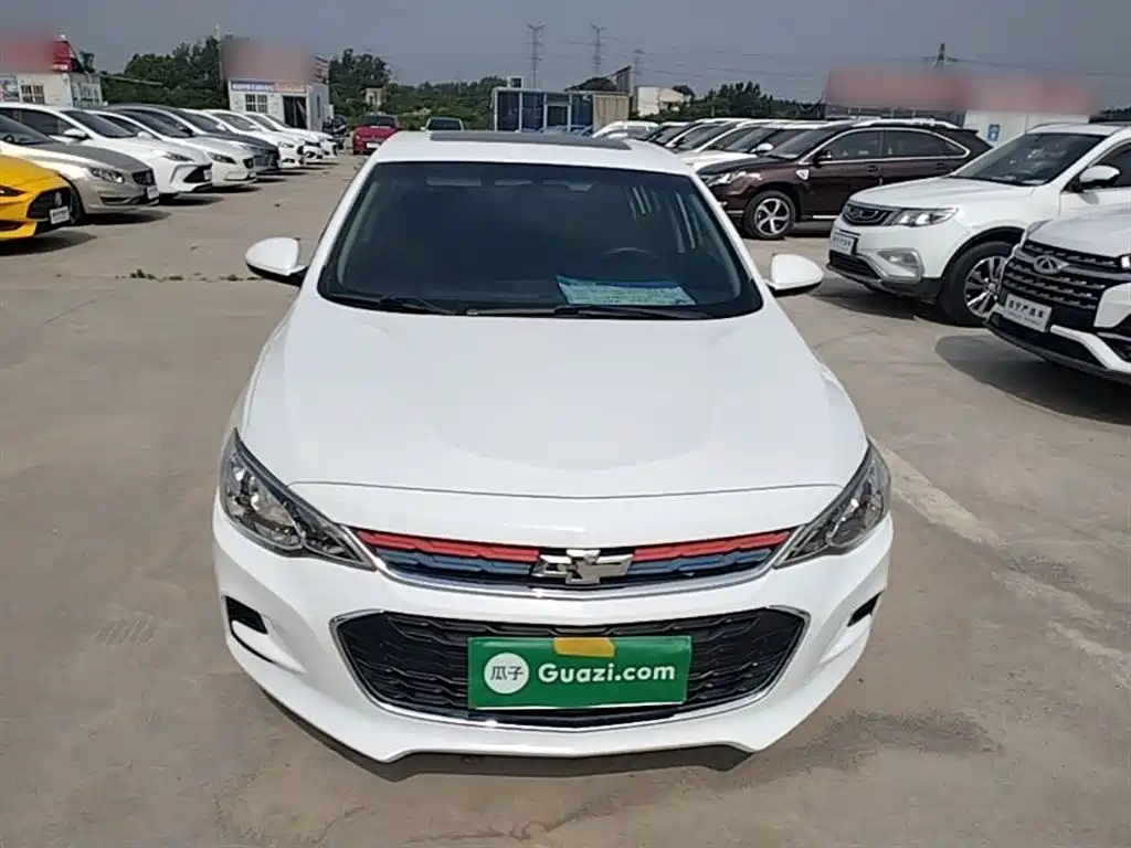 Chevrolet Cavalier 2018 320 Auto Enjoy Sunroof Edition фото 3