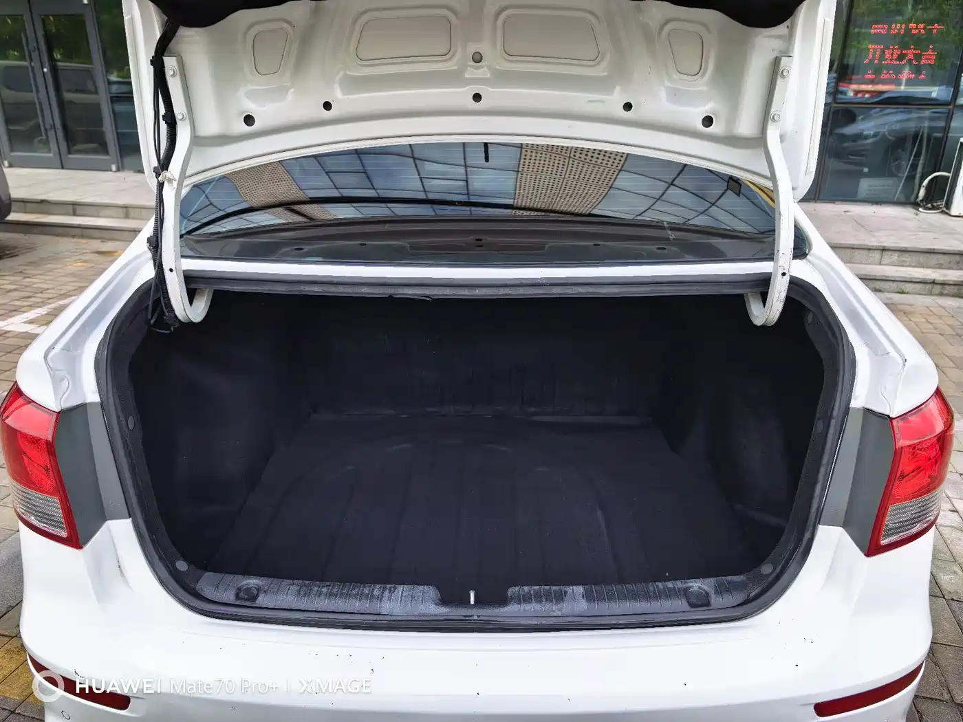 Kia K2 2015 Sedan 1.4L AT GLS фото 24