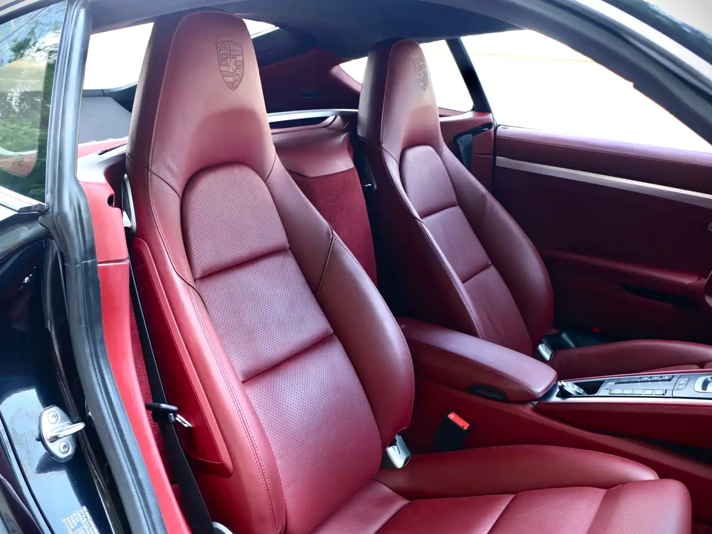 Porsche 718 2018 Cayman 2.0T фото 9
