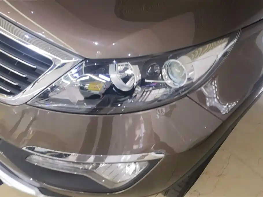 Kia Sportage 2014 2.0L Automatic 2WD DLX фото 5