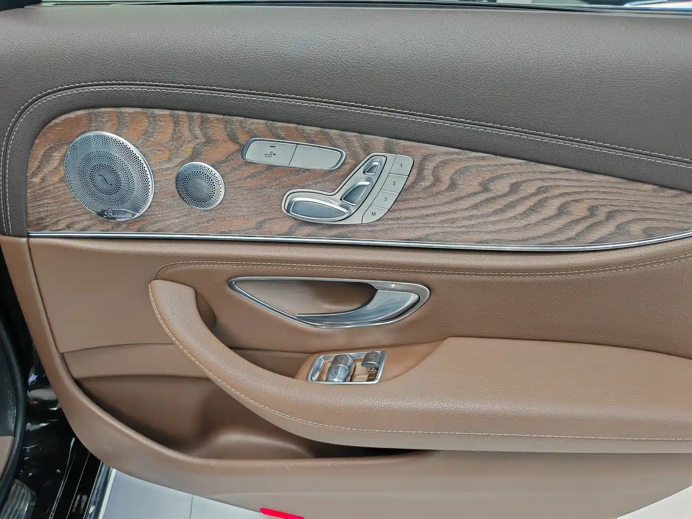 Mercedes-Benz E-Class 2020 Facelift E 300 L Exclusive фото 12
