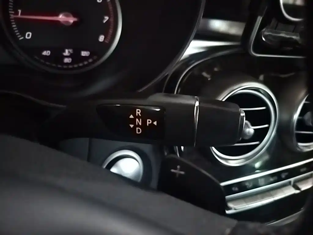 Mercedes-Benz GLC 2016 GLC 260 4MATIC Dynamic фото 14