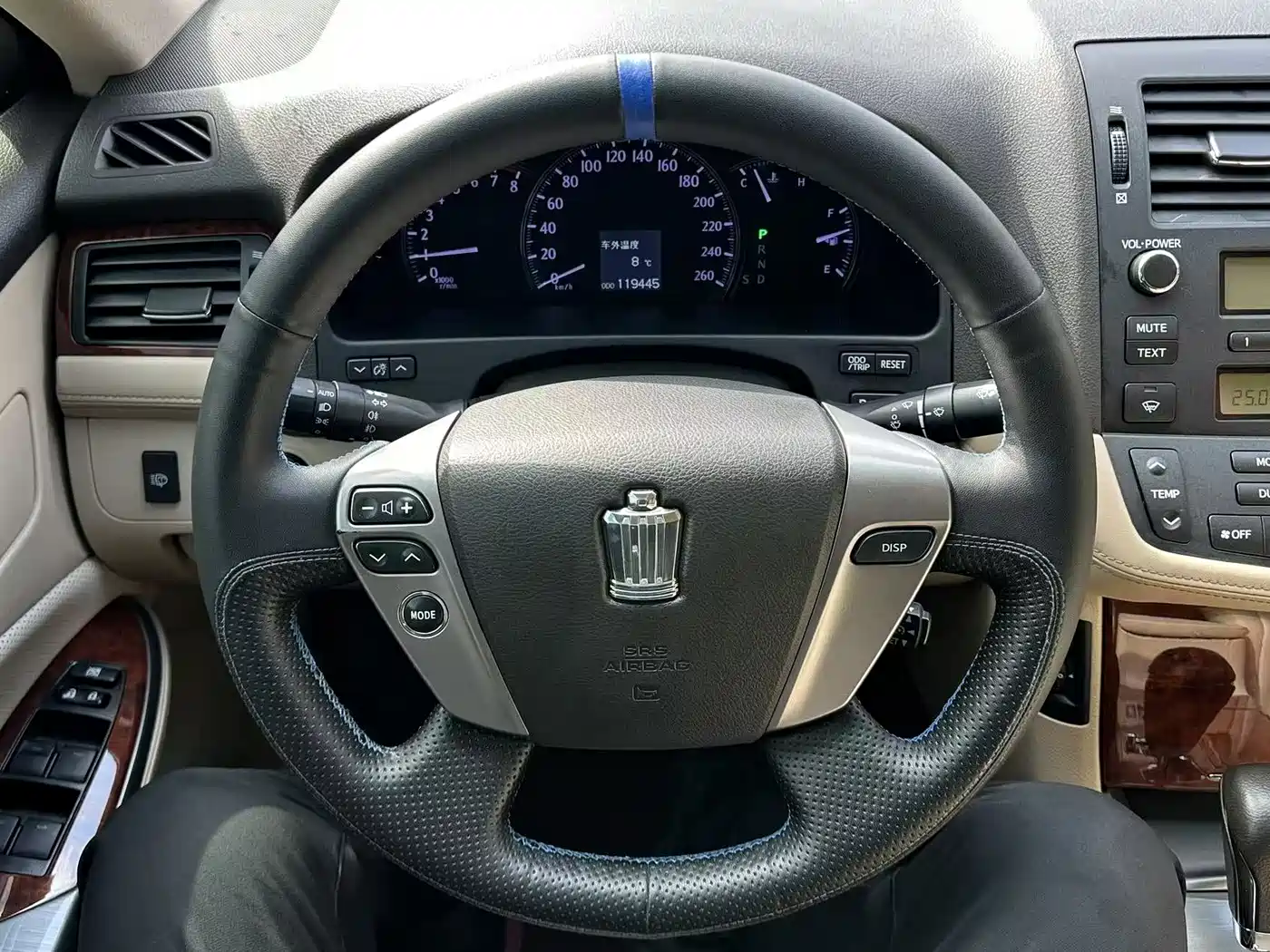 Toyota Crown 2012 2.5L Royal Leather Edition фото 10