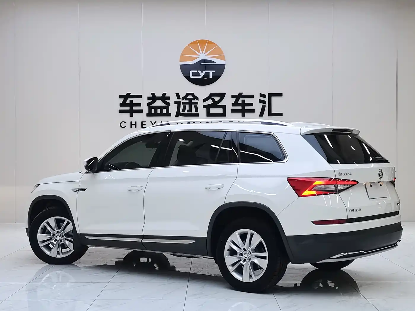 Škoda Kodiaq 2018 TSI330 7-seat FWD Luxury Premium фото 4