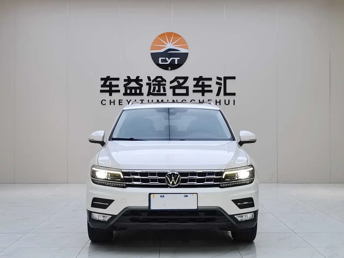 Volkswagen Tiguan L 2019 380TSI Auto 4WD Smart Luxury Edition China VI фото 3