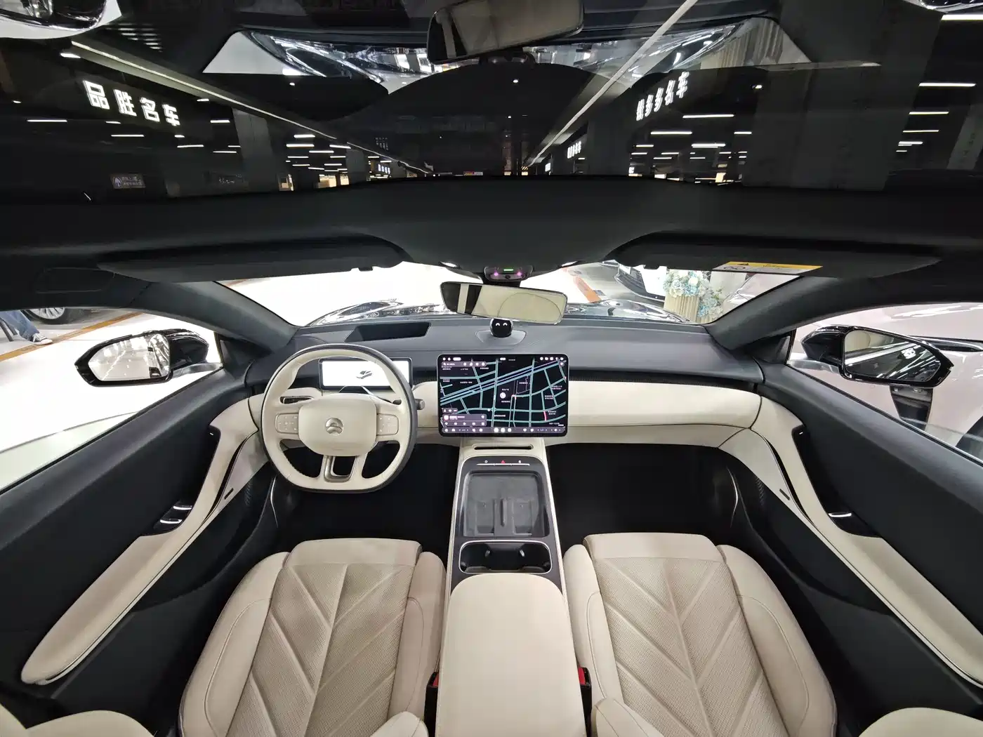 NIO ET5T 2025 75kWh Touring фото 12