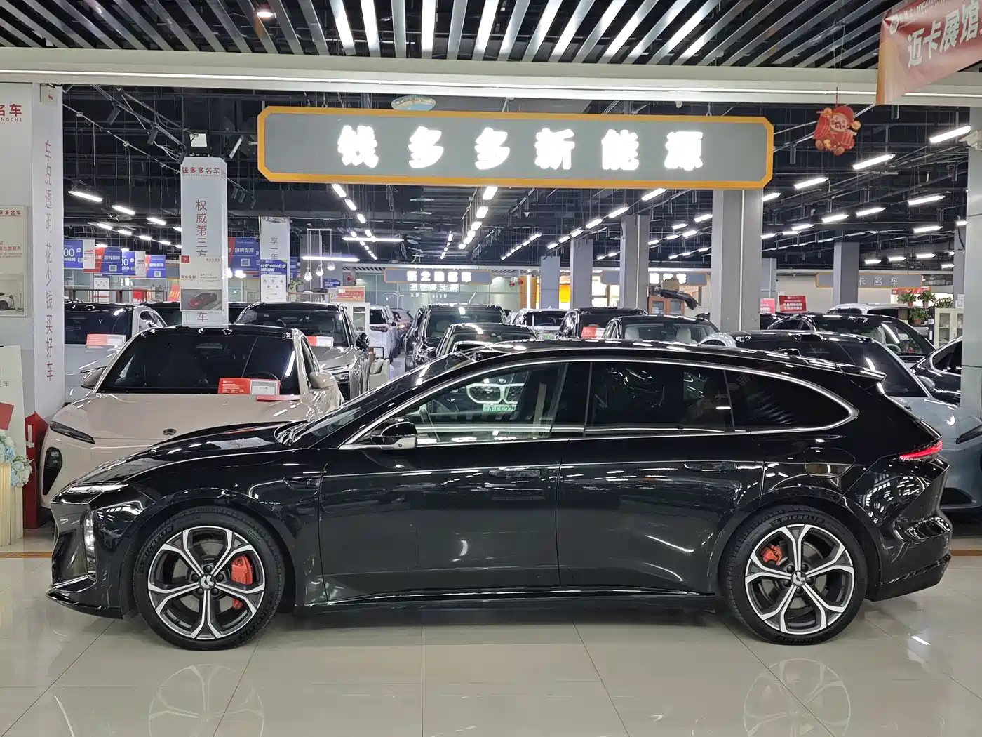 NIO ET5T 2025 75kWh Touring фото 3