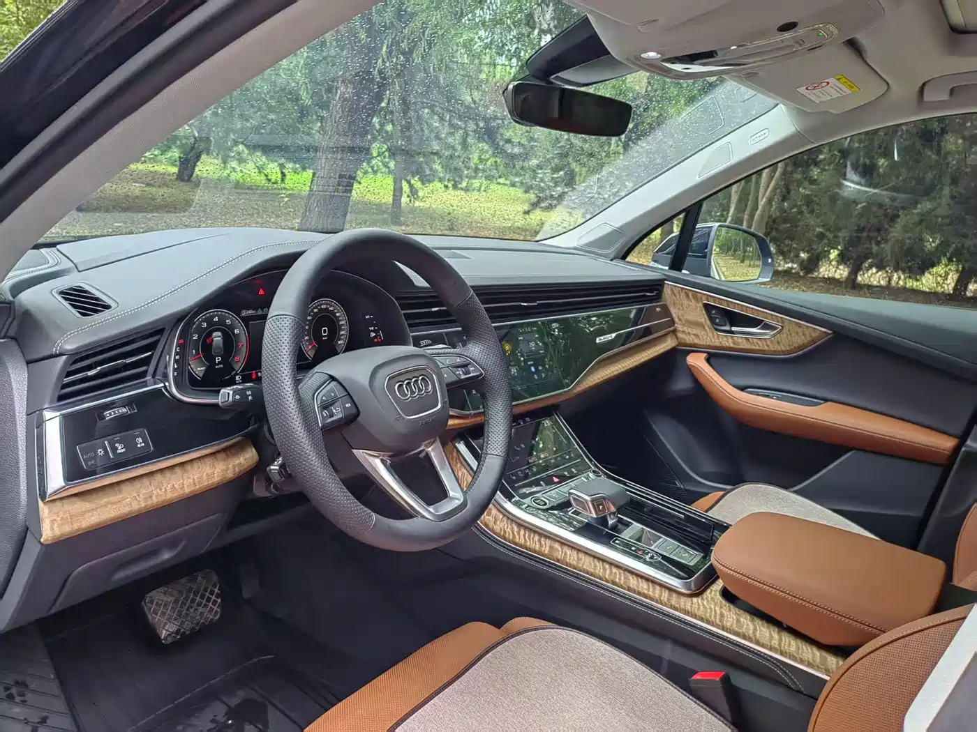 AUDI Q7