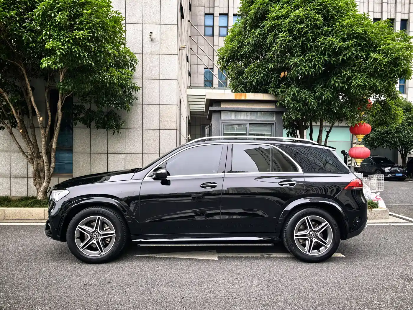 Mercedes-Benz GLE 2021 GLE 350 4MATIC Luxury фото 3