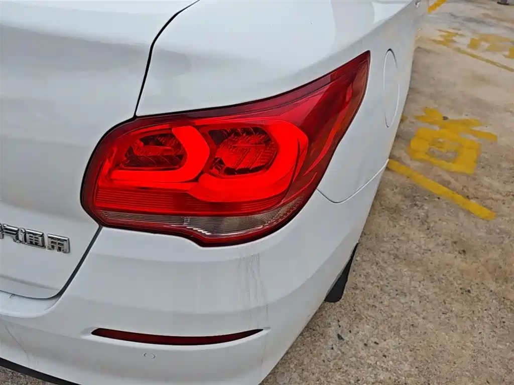 Chevrolet Cavalier 2018 320 Auto Joy Edition фото 8