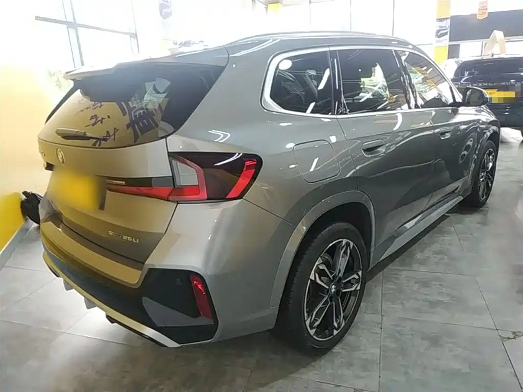 BMW X1 2023 sDrive25Li M Sport Package фото 7