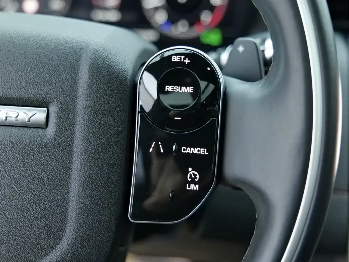 LAND ROVER DISCOVER SPORTS