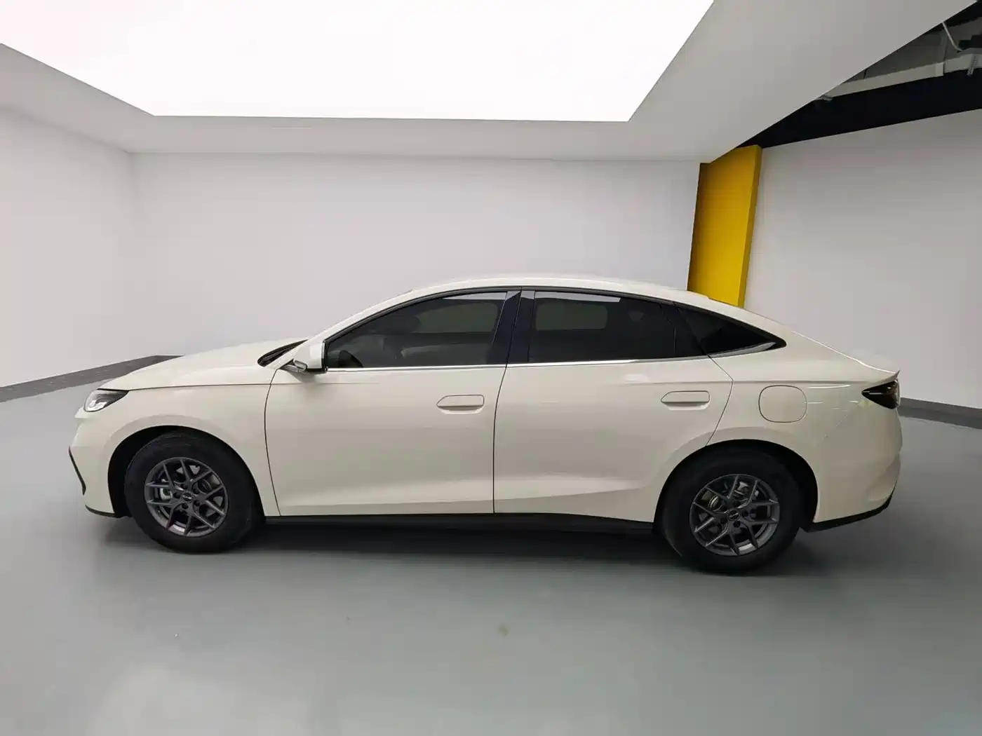 BYD SEAL 06 NEW ENERGY