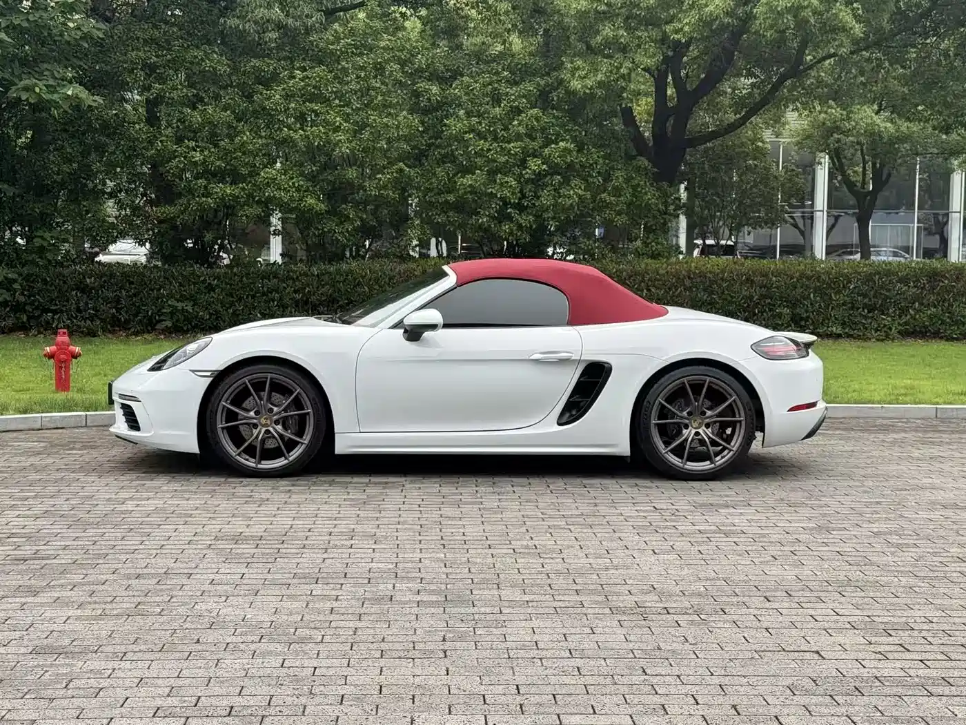 Porsche 718 2022 Boxster 2.0T фото 2