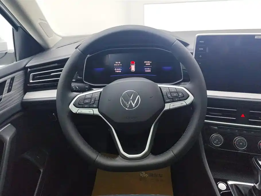 Volkswagen Sagitar 2024 300TSI DSG Surpass Edition фото 15