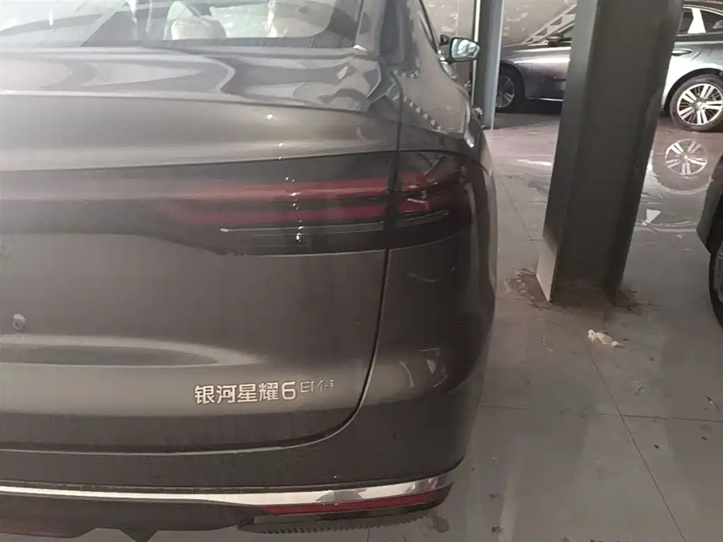 Geely Galaxy Galaxy Stellar 6 2025 Base Version фото 8