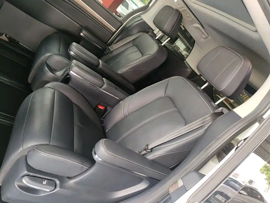 GAC Trumpchi Trumpchi M8 2021 Master Series 390T Ultimate Edition фото 17