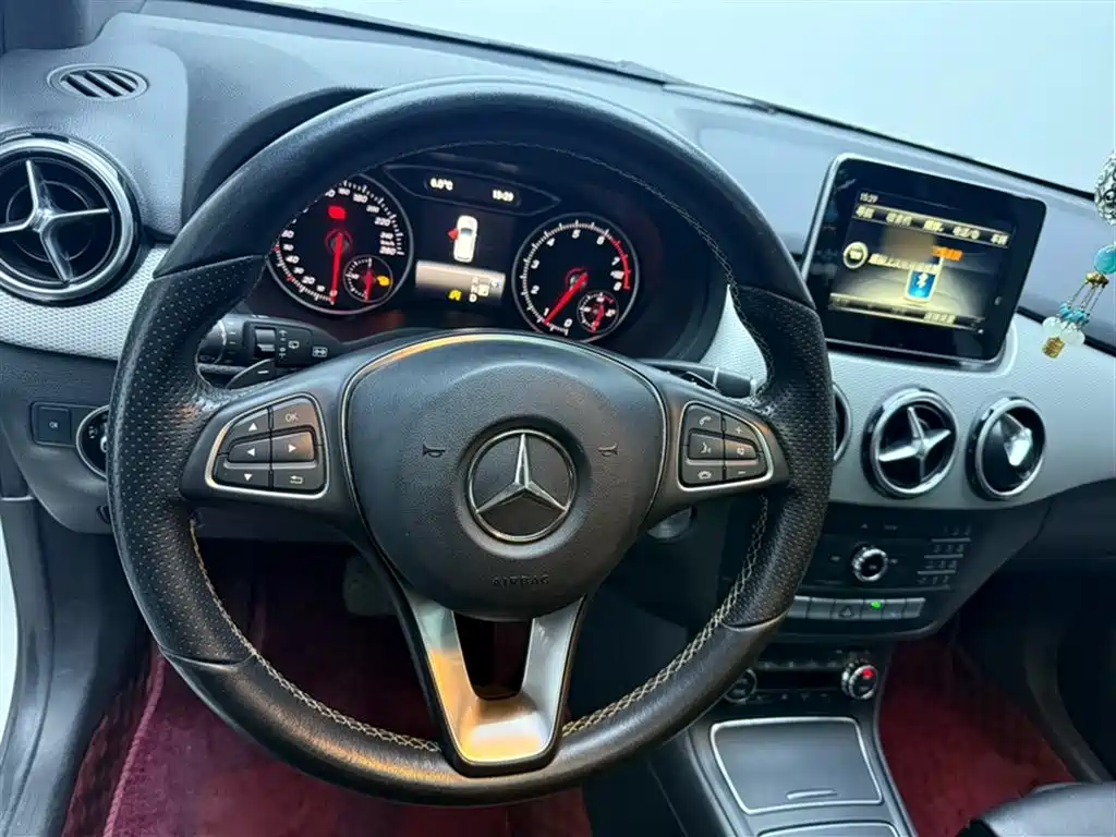 Mercedes-Benz B-Class 2015 B 200 Style фото 17