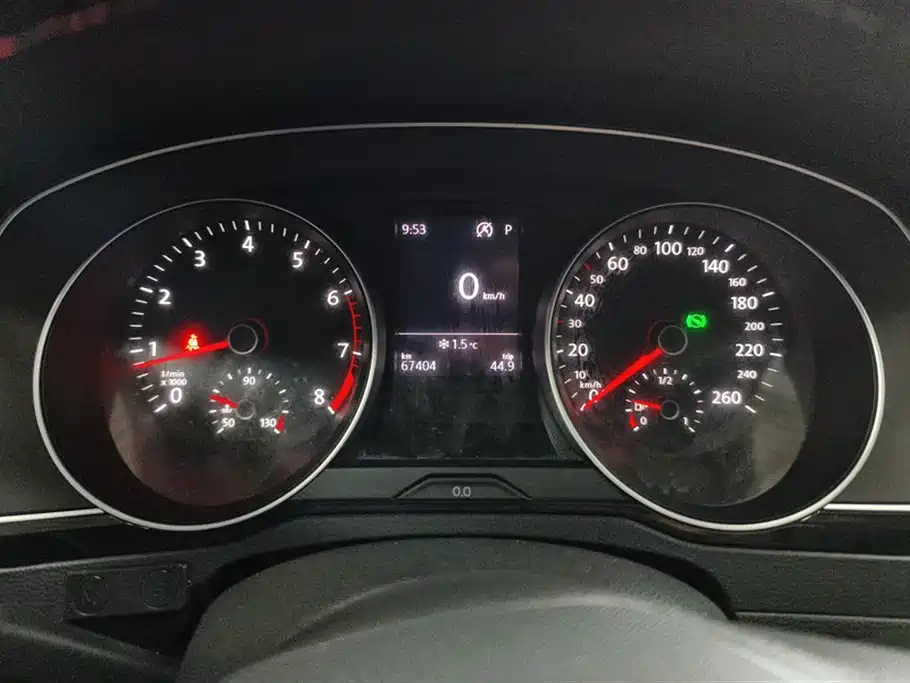 Volkswagen Magotan 2020 330TSI DSG Leading фото 14