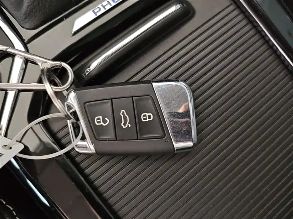Volkswagen Passat New Energy 2023 430PHEV Hybrid Elite фото 9