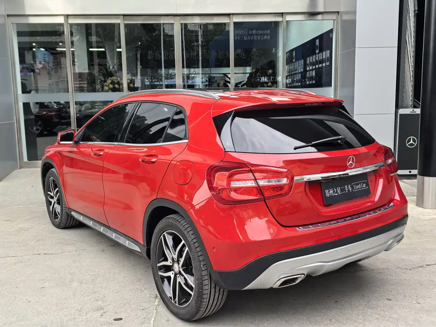 Mercedes-Benz GLA 2017 GLA 220 4MATIC Fashion фото 6