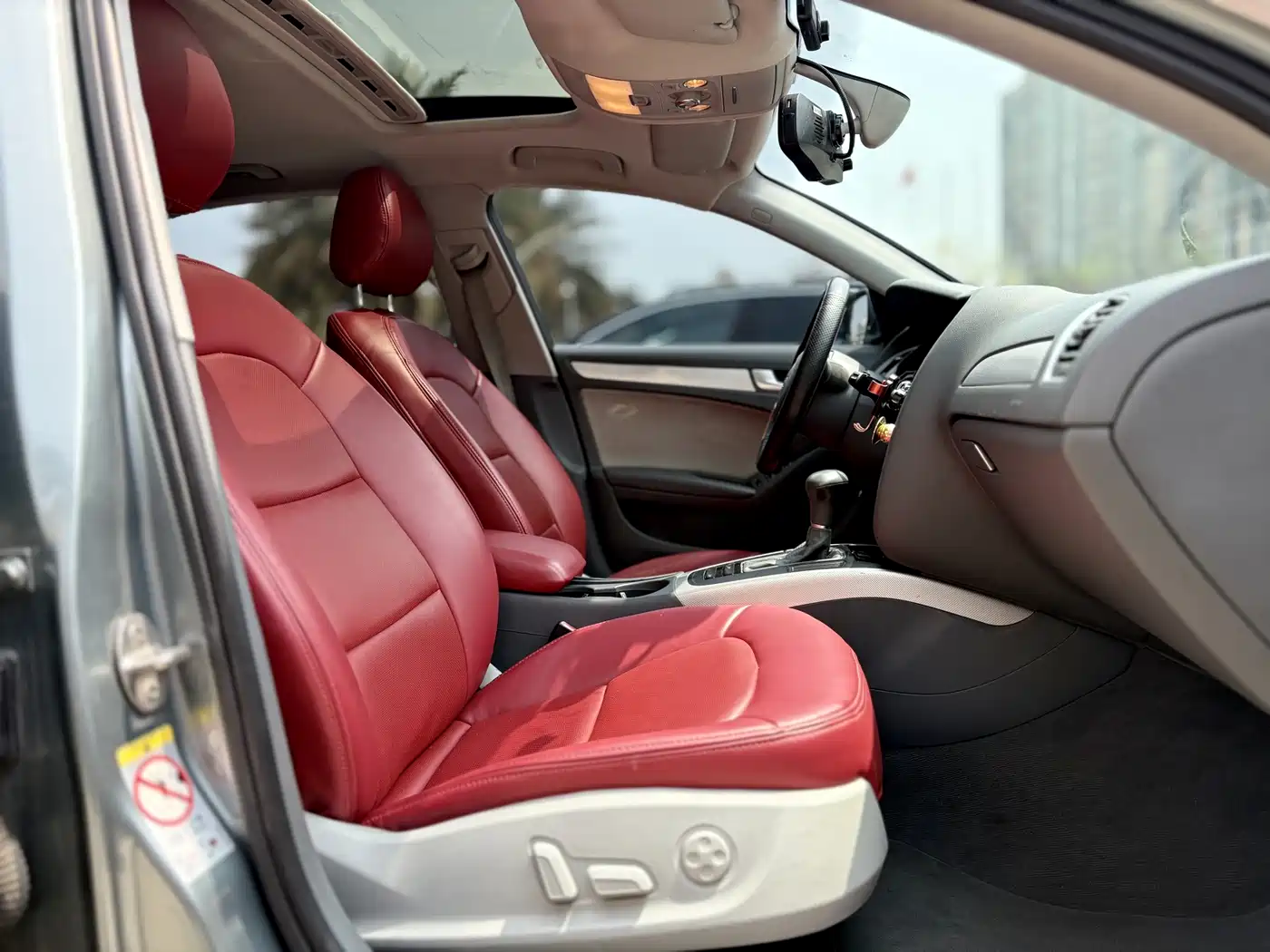 Audi A4L 2013 35 TFSI Automatic Standard фото 9