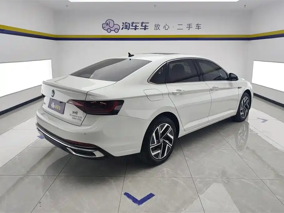 Volkswagen Sagitar 2024 300TSI DSG Surpass Edition фото 3