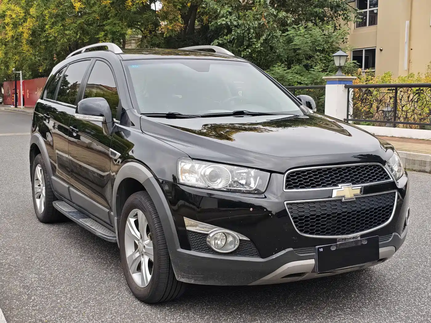 Chevrolet Captiva 2013 2.4L 2WD Urban Edition 7-seater фото 3