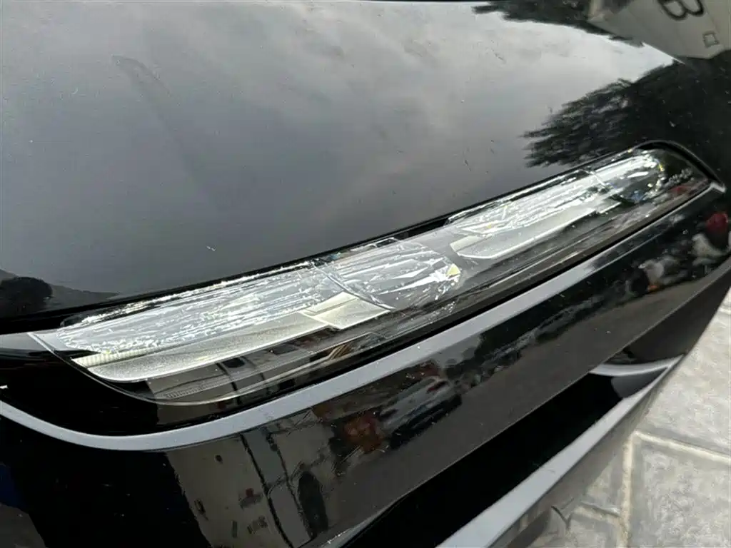 BMW 7 Series 2023 Model 740Li Leading M Sport Package фото 17