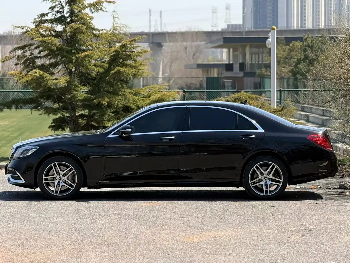 Mercedes-Benz S-Class 2016 S 400 L 4MATIC фото 4