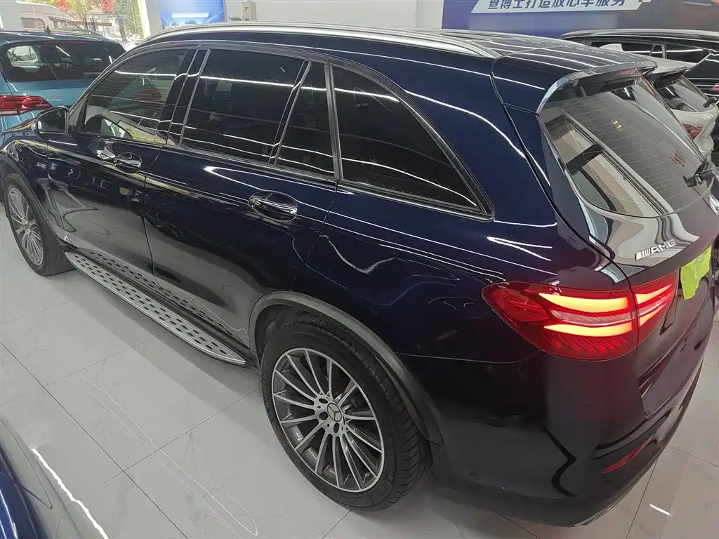 Mercedes-Benz GLC AMG 2017 AMG GLC 43 4MATIC фото 23
