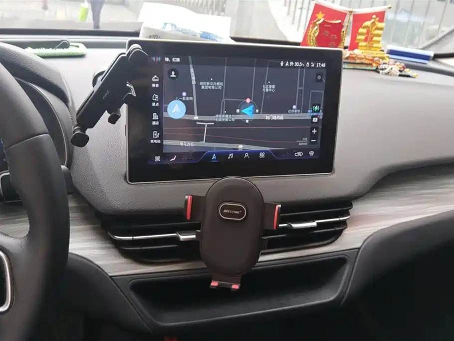 Hongqi E-QM5 2023 620km PLUS фото 13
