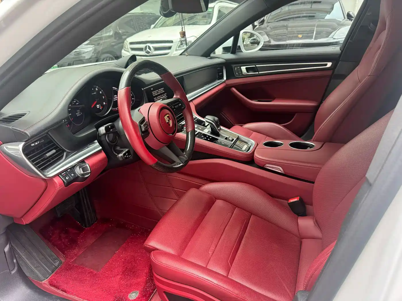 Porsche Panamera 2023 Panamera 2.9T Platinum Edition фото 4