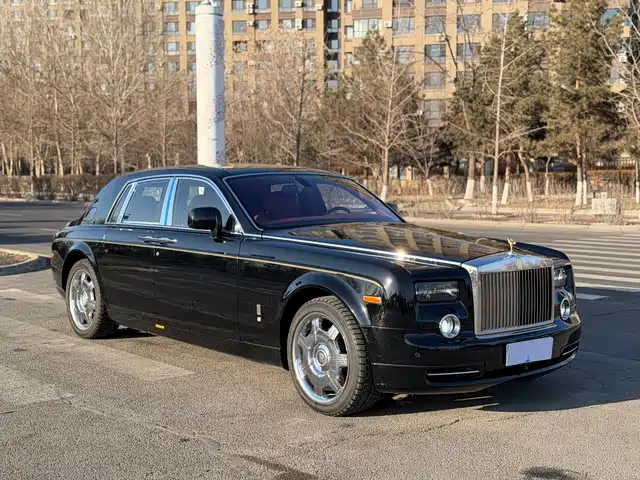 Rolls-Royce Phantom