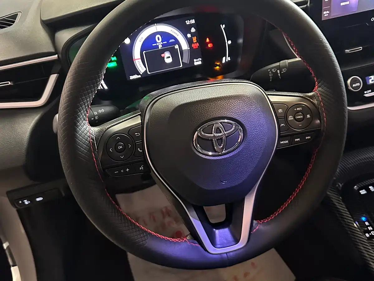 Toyota Corolla 2023 1.8L Smart Hybrid Dual Engine Elite Edition фото 17