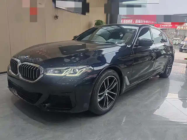BMW 5 Series 2022 525Li M Sport Package