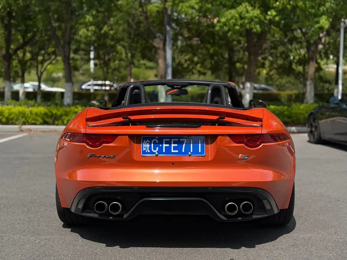 Jaguar F-TYPE 2013 5.0 SC S Convertible China Limited Edition фото 11