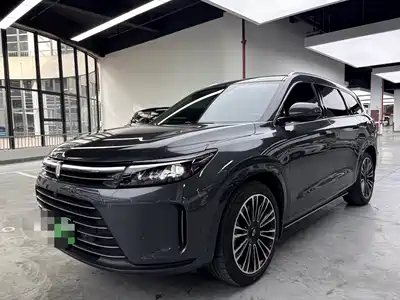 AITO M7
