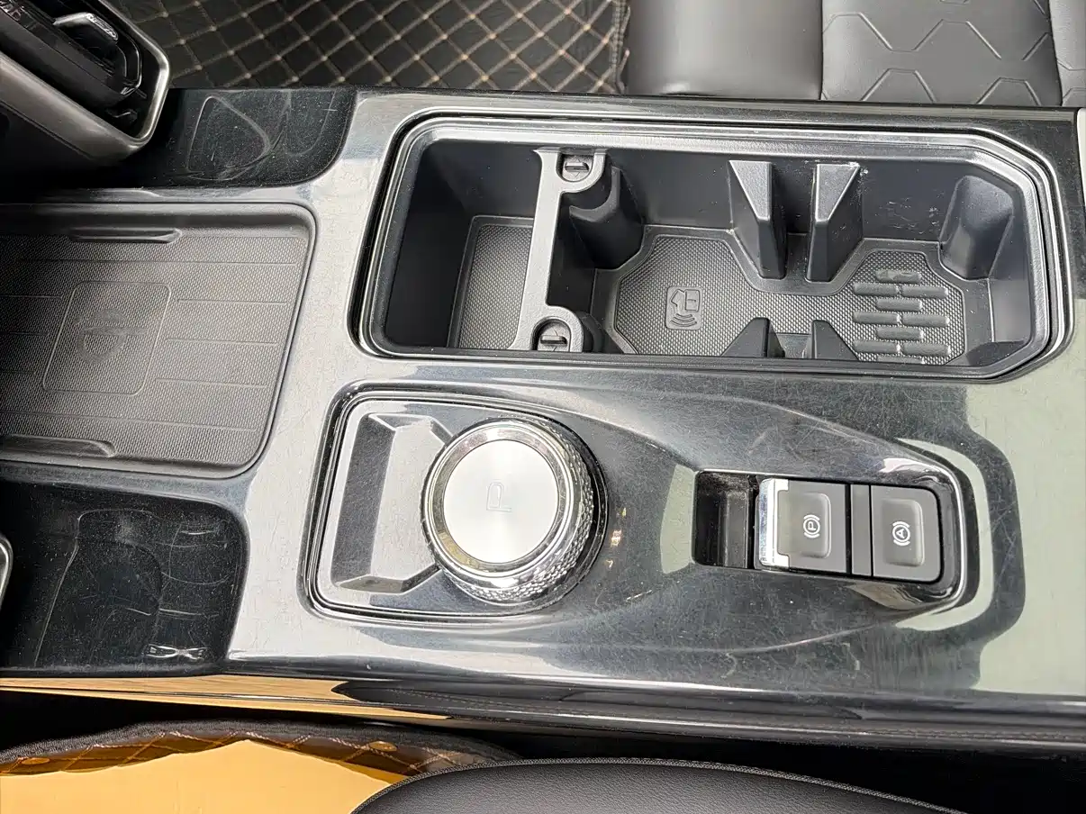 Haval Big Dog 2021 2.0T DCT 4WD Chinese Rural Dog Edition фото 7