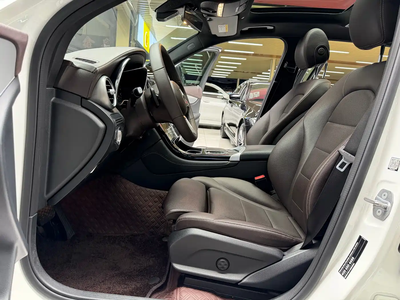 Mercedes-Benz GLC 2020 Facelift GLC 260 L 4MATIC Dynamic фото 11