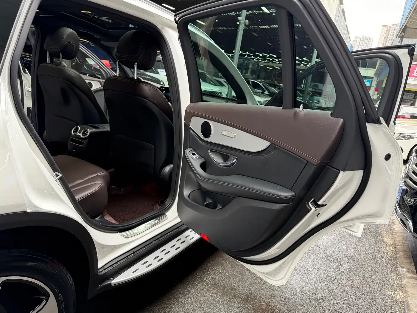 Mercedes-Benz GLC 2020 Facelift GLC 260 L 4MATIC Dynamic фото 24