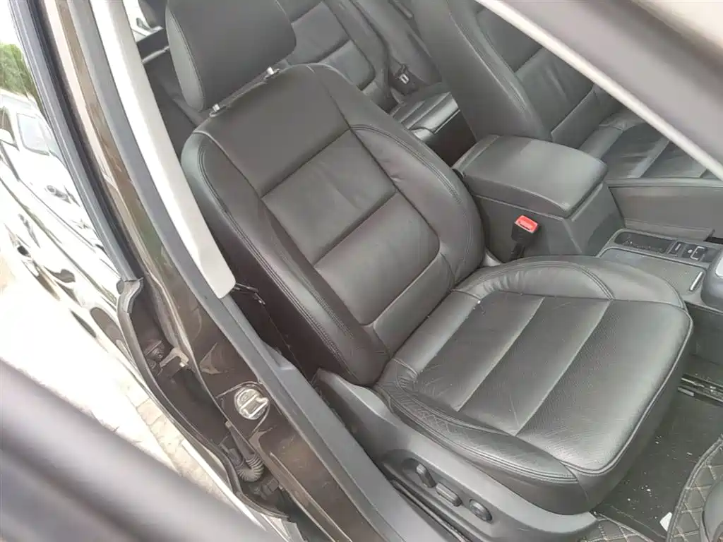 Volkswagen Tiguan 2015 1.8TSI Automatic 2WD Highline фото 25