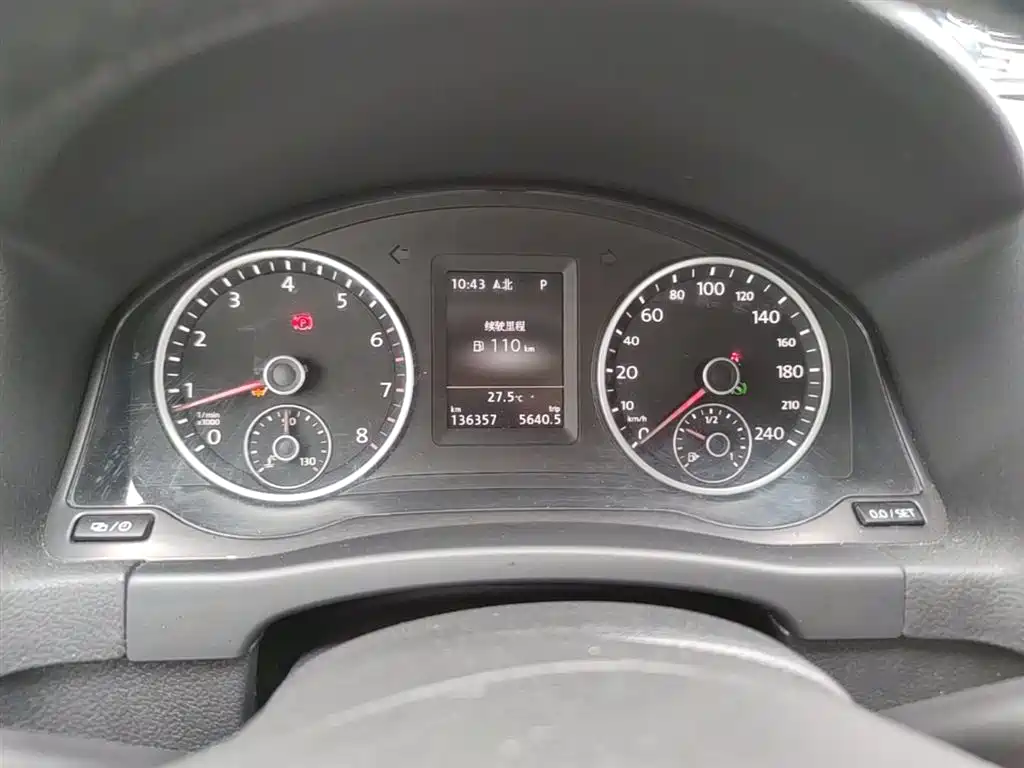 Volkswagen Tiguan 2015 1.8TSI Automatic 2WD Highline фото 12