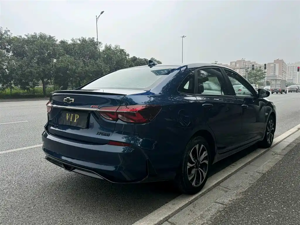 Chevrolet Monza 2019 RS 330T Auto Smooth Edition China VI фото 8