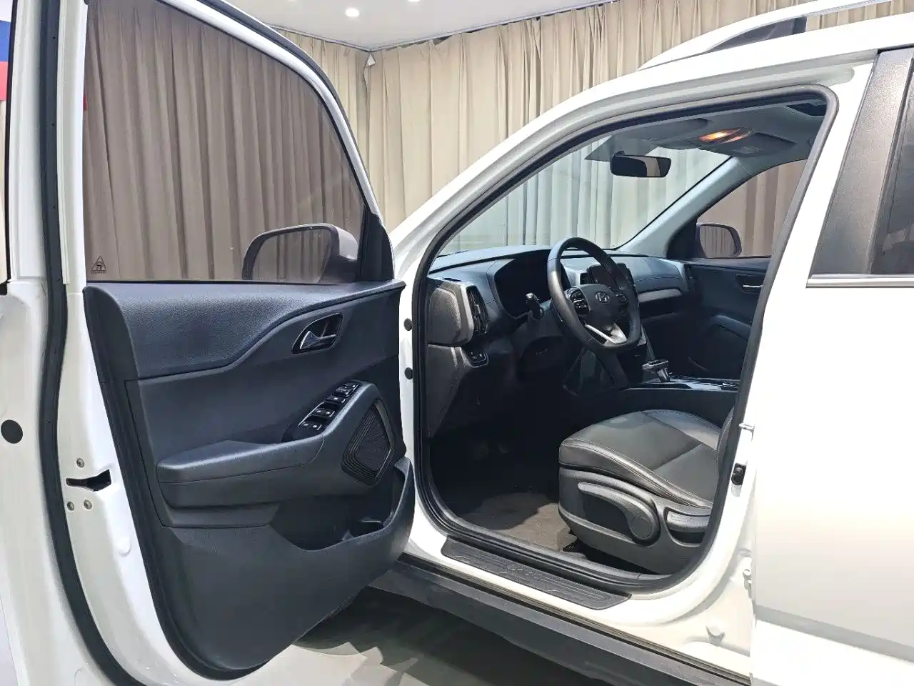 Hyundai Beijing Hyundai ix35 2021 240TGDi DCT 2WD GLS Leading Edition фото 4