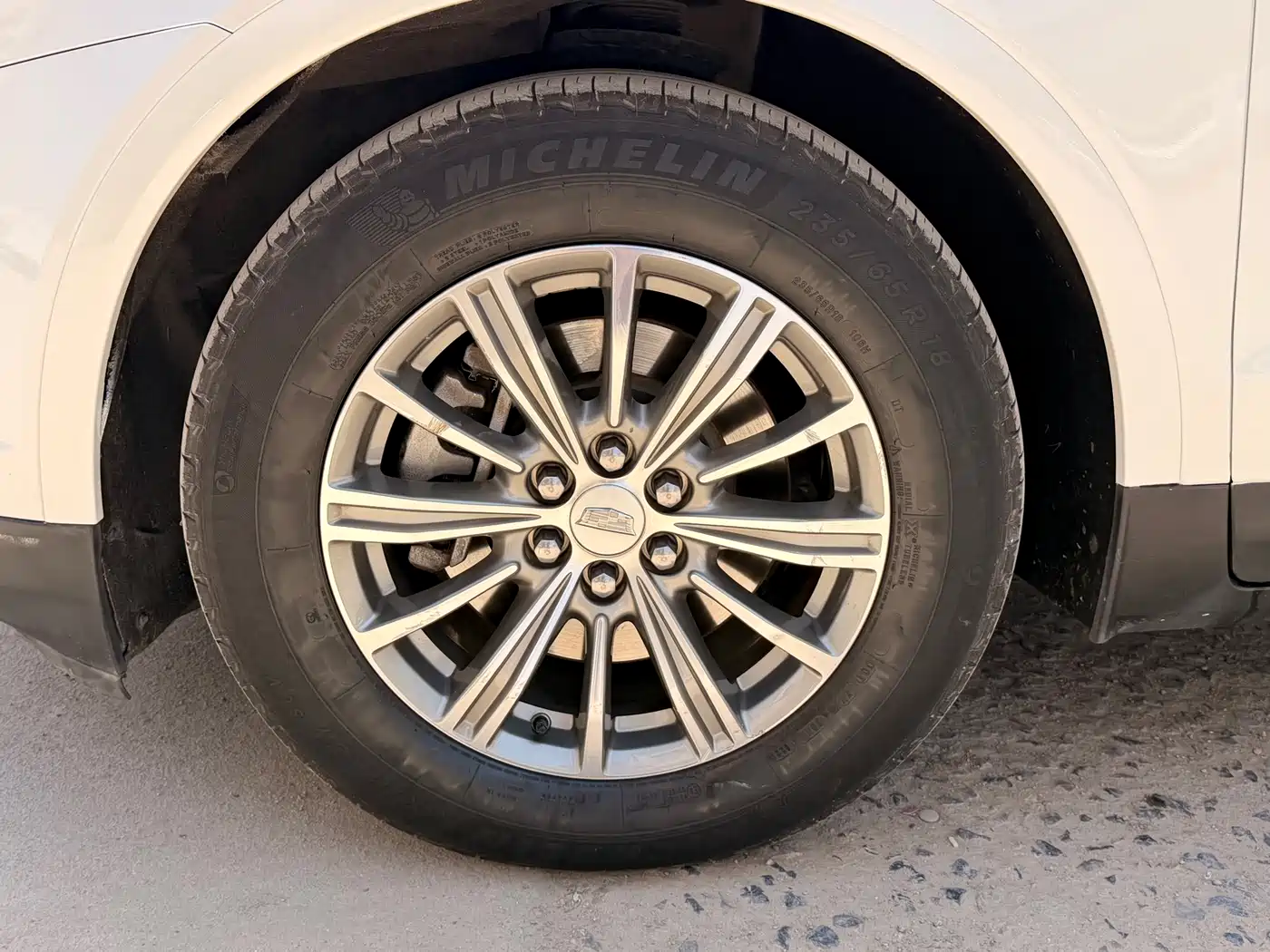 Cadillac XT5 2018 28T 4WD Luxury фото 9