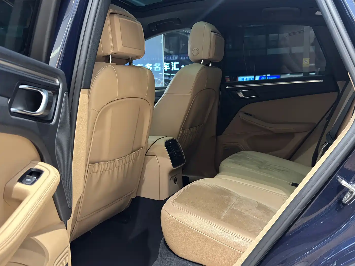 Porsche Macan 2018 Macan 2.0T фото 13