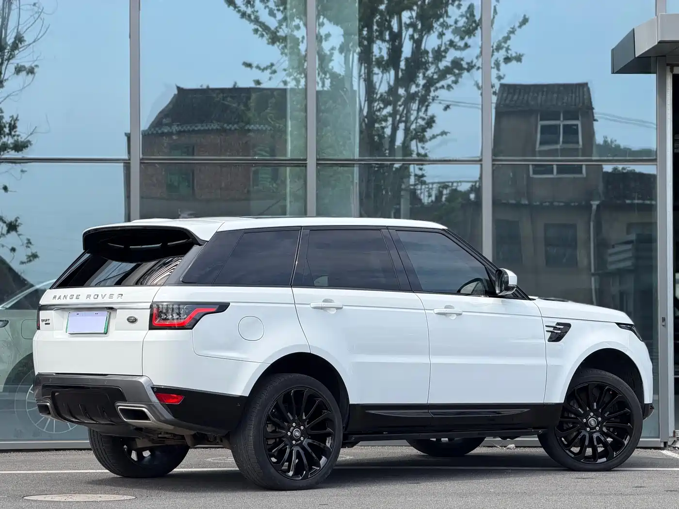 Land Rover Range Rover Sport PHEV 2018 Model P400e фото 5